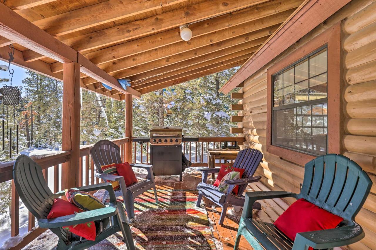 Rustic Duck Creek Village Cabin With Fire Pit! 外观 照片